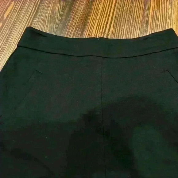 CAbi Black Straight Pencil Skirt Style 360 Career Casual Ladies Size 0 - Picture 2 of 5